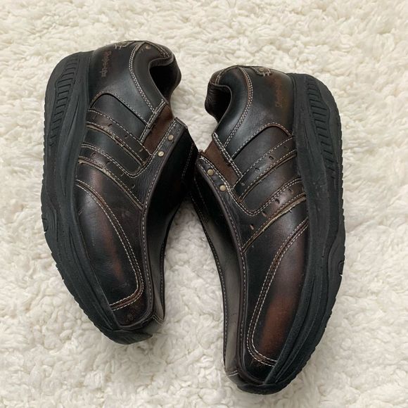 Skechers Men’s Size 11 Brown Leather Shape-Ups Work Toning Walking Sneakers - Picture 5 of 8